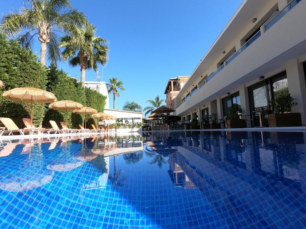 Paradise Bar Apartments Plános Esterno foto